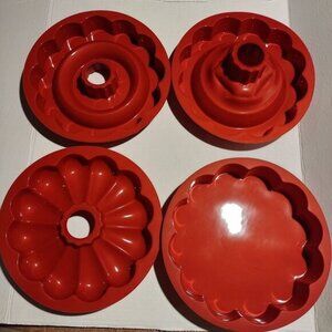 Set Of 4 Red Silicone Bundt Cake Molds In Various Designs For Baking-NEW